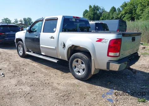 2010 GMC Sierra K1500 Sle z USA, uszkodzony, nr VIN 3GTRKVE32AG122440